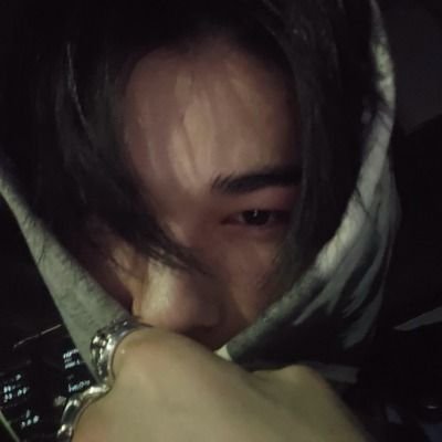 snkizzed's profile picture. heeki + me = 𖹭