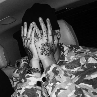 dukizz_23's profile picture. Los cagones no hacen historia.