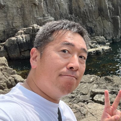 RotclanCozy's profile picture. ソフトウェア企業の代表をしています。
理想の会社づくりが目標

これまでの会社の良かったとこを取り入れ、
悪かったとこを改善していき、
常に進化し続けることを考えています。

私１人では実現しないことを、
今の仲間、これからの仲間の意見を取り入れていくことで、
理想の会社へ近づけていけると信じています。