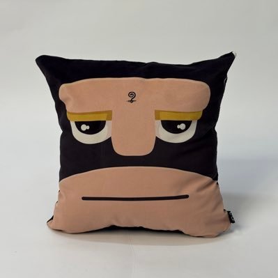 Ainavation, is where art meets emotion. Explore our Eniyan scarves & throw pillows to experience more.