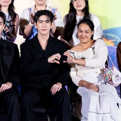 tai_thanwarat's profile picture. ชื่อเล่น ต่าย 
วันเกิด 20 ต.ค 1997
🌻 gulf 🌻
🍅 forcebook 🦊
🥑จิมมี่ซี 🌊
🦊 thomaskong 🍓
💚🐤 got7 🐤💚