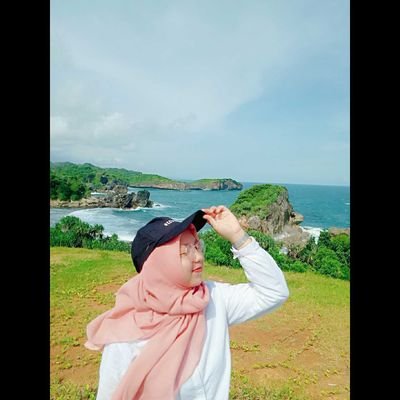 🍰 Kebahagiaan itu bukan suatu kebetulan tapi pilihan 🍰
©shintaafitasari