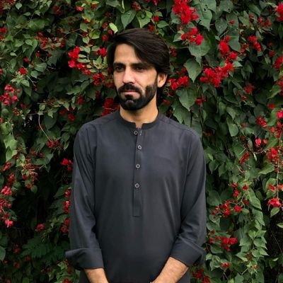 A Believer Is Never Jealous_!!
Architect 🎓 Artist🎨 Skeching✏️ Model making🏘 Footbal⚽ Hiking⛰️ Nature Photography🏞 Nature lover🌄
Insaniyat🙂🙏
Hussaini❣️