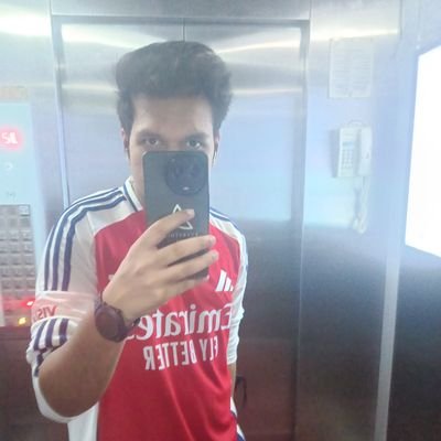 AdityaV_16's profile picture. Arsenal till I die😘