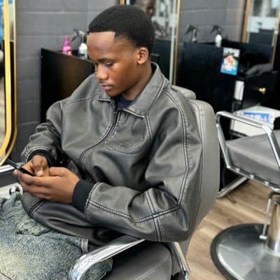 qayiyaa__'s profile picture. 🧍🏿 Akhonto yakho elapha |mkubukeliqayiya@gmail.com        LFC❤️