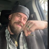 sugar daddy moore (@daddy_moore3322) 's Twitter Profile
