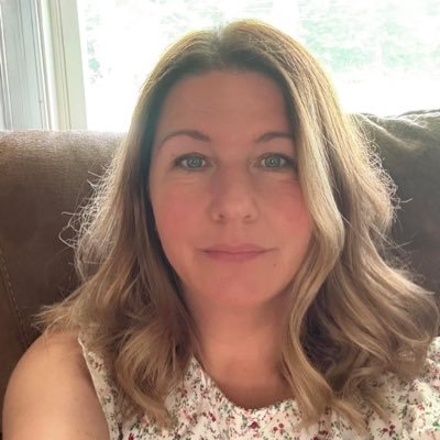 wife,👰mom❤️loves Jesus✝️dog lover🐾and proud to be an American 🇺🇸