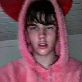 crushresist2015's profile picture. 