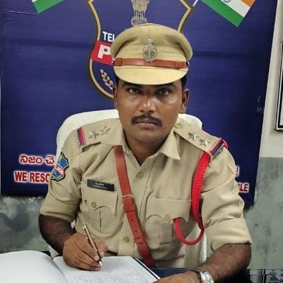 Official Twitter handle of the SHO, Cherial Police Station, Siddipet Police Commissionerate, Telanagana State, India.
Please call to Dial 100 in Emergencies.