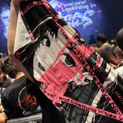 Lu_falilv's profile picture. Falilvと同志の友達が生きる糧/投稿不定期・閲覧は毎日/Fear,and Loathing in LasVegas/a crowd of rebelion/Bring Me The Horizon/X JAPAN/