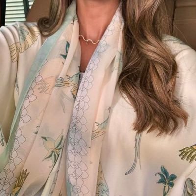 LetteSkies's profile picture. 