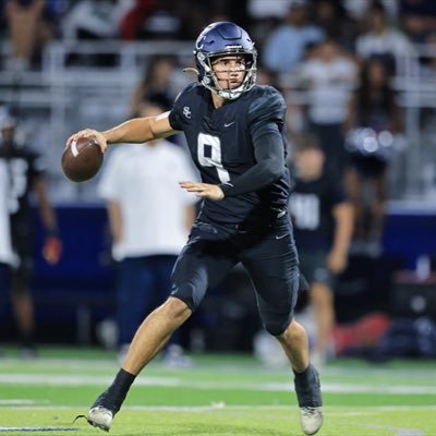 QB C/O 26 Sierra Canyon High School 6’0 190 4.78-40 3.9 GPA https://t.co/IDlS9XP00i 3⭐️ 247 Sports