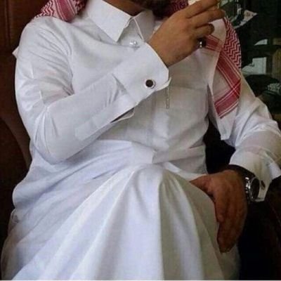 سر جاذبية البعض انه يحدثك بروحه لابلسانه فينتزع روحك وسمعك وقلبك❤️