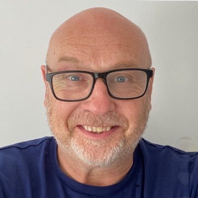 Daz Hale ; Host of the BBC Radio WM Football Phone-In Tues-Fri 6-7pm & of Midweek & Saturday football coverage.