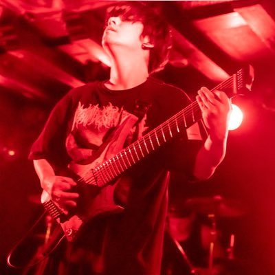 Composer for @arkrelights_oki /Guitarist for @HAYANIE_TOKYO /ex.RO-NIN, B.5.P, DEAD BLAZE