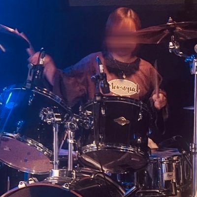 cinema staff🥁🐰ドコムスチャンネル/ファンの人と繋がりたい/たまに他界隈/無言フォローします、無言フォロー大歓迎です🙆♀️