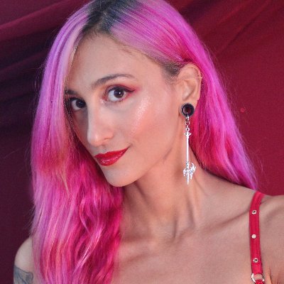 Chaotic Good sea witch, always looking for my next adventure. 💕🦓🏳️🌈🇦🇱✡🏴