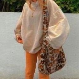 Qagie18637's profile picture. 