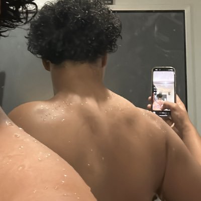 l6tzst's profile picture. 