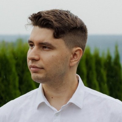 Founder of @micronsio 🚀 Follow me to learn about startups and online businesses.