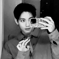 แ
แ
๐๐๐๐. โช ใพใ โซแ
แ
๐ฅ ๐ (@yuanosaurio) 's Twitter Profile