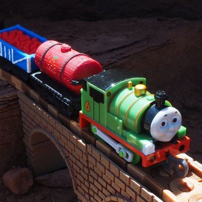Train-edits and other edits. I take Capsule Plarail outside.