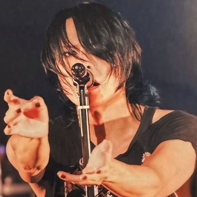 Artist # EN/ID
minor ! #vkeitwt
B-T | Versailles | Shingeki no awake