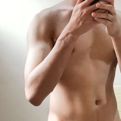 š¦
new acct, og circa 2017 got banned, still in my 20s