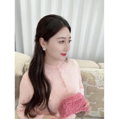 ecrlv72317571's profile picture. 🚫PORN DM. Freedom loving enemy of authoritarians. Constitutionalist. Unity, love and light. Together we cannot be defeated. 🇺🇸🇺🇸