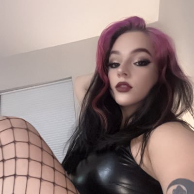 23 | pay me, praise me, stay beneath me💰| $40 tribute BEFORE DMING | verification video in highlights |payment links & av below ⬇️