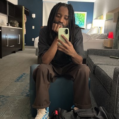 Dr_AculaOBGYN's profile picture. I make cool shit