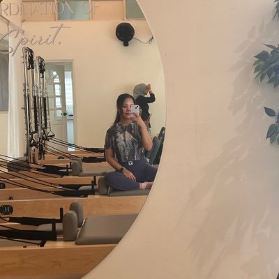 kawaiinadned's profile picture. lift weights, admiring kitties from afar and cute nails!