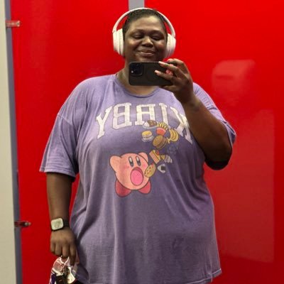 trash wannabe Gamer Mom 🎮; Gym addict 🏋🏾♀️💪🏾; Library lover 📖, wannabe sneaker head 👟 , anime 🗡️, kitties 🐈⬛ , German & JDM cars 🏎️