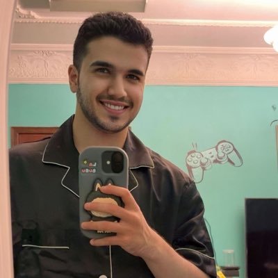 وَلَم تر قَبْلي مَيِّتاً يَتَكَلَّمُ، انا رجلُُ والرِجَالُ قَلِيلُ