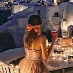 Ikleebe95698's profile picture. 