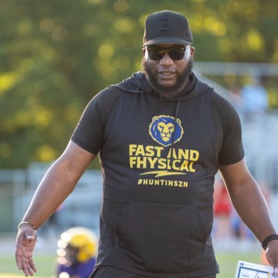Offensive coordinator West Jr High Father/Husband /Mentor / Pushing Positivity/ Reinventing Offensive Schemes