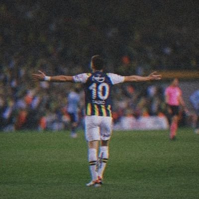 E1907C_'s profile picture. #Fenerbahçe

¹⁹⁰⁷ 🌿 
