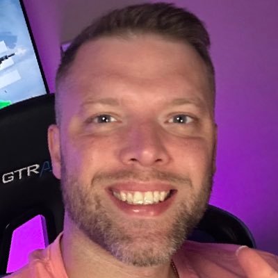 Variety LIVE Streamer 🎮 @rumblevideo Partner 🟢 Military 14+ Years 🪖 1.5K YT Subs 🥪 Business Inquiries: bsparksofficial@gmail.com