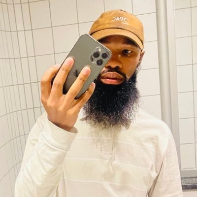 Indoda bayibe nentshebe..... Africanist🖤 Amasiko nezithethe🖤 Sebenzisa i @vaselineza !! @kaizerchiefs fan