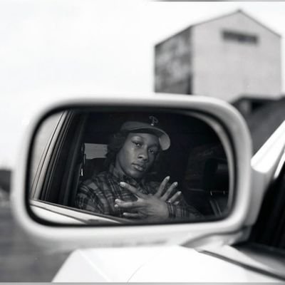 Passionné de rap, vinyles | Amateur de bonnes vibes 🎧🎶 | Je préfère être un cochon décadent qu'un fasciste ☁️☁ | PSG 🟦🟥 | Vive Dragon Ball et les animés🐉🐉