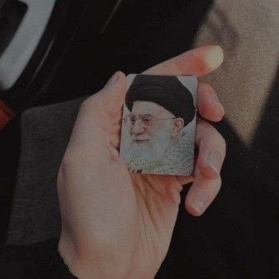 ◈◈◈◈◈◈◈◈◈◈◈◈◈◈◈
در دلم غوغاست
اما رازداری بهتر است
◈◈◈◈◈◈◈◈◈◈◈◈◈◈◈