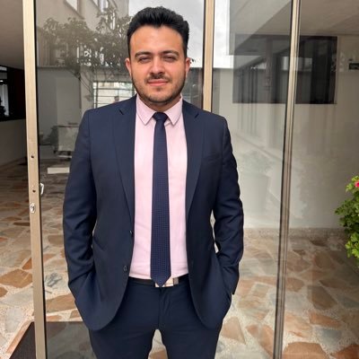 Ex Magistrado Auxiliar de la Comisión Nacional de Disciplina Judicial. Abogado especializado en Derecho Penal y Procesal.