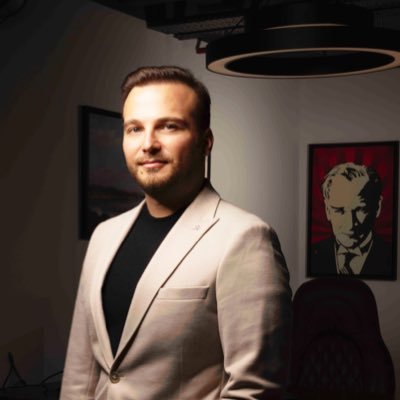 Tech Geek , Tech Investor , Cyber Security Leader