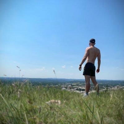 📍SD 🔜 Seattle | Outdoors, Gym, Video Games, Song Writing, Exhibitionism