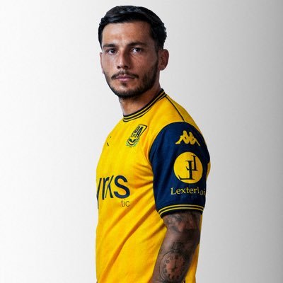 Jugador de fútbol @AD_alcorcon | Graduado en ADE @UNIRuniversidad