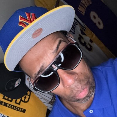 Twitch: Sports Opinion Log 🌐 #LakeShow #HereWeGo #RepBx NYC Sports Fashion Icon & Historian 📜🏆