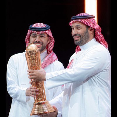 annnbon's profile picture. #FalconsAreHere💚 #EWChampion