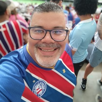 ALMEIDABBMP's profile picture. Meio-termo entre o mentor e o lobo solitário. Compartilho verdades desconfortáveis, aprendi que na vida a certeza vêm do silêncio 🤫