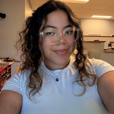 flowerchiidd's profile picture. 