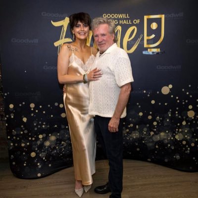 Author of: https://t.co/kxTf0YQp5h. ‘The Message’ Cult Survivor. DV & SA Advocate. Award winning thrifter! Proud Girlfriend of Rod Maldaner. She/Her.